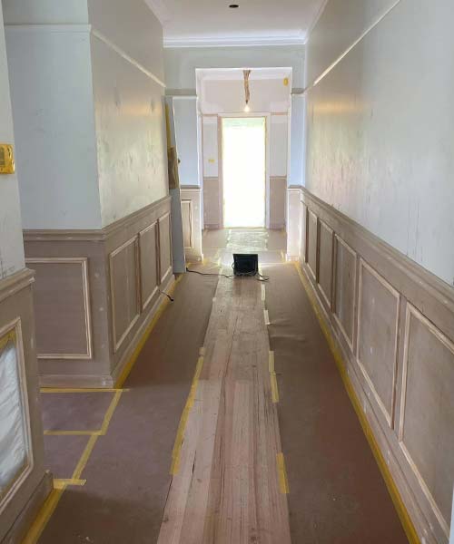 Painting service: house interior
