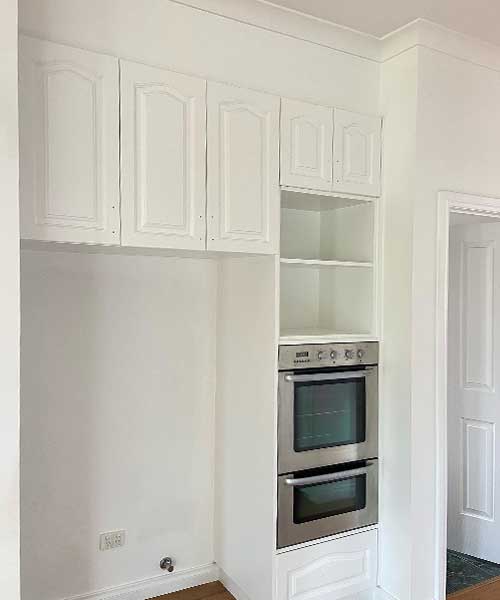 Painting service: house interior
