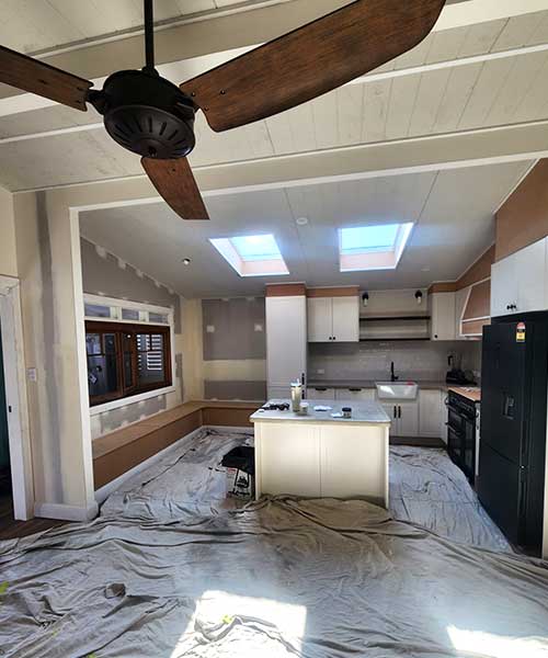 Painting service: house interior