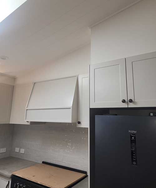 Painting service: house interior